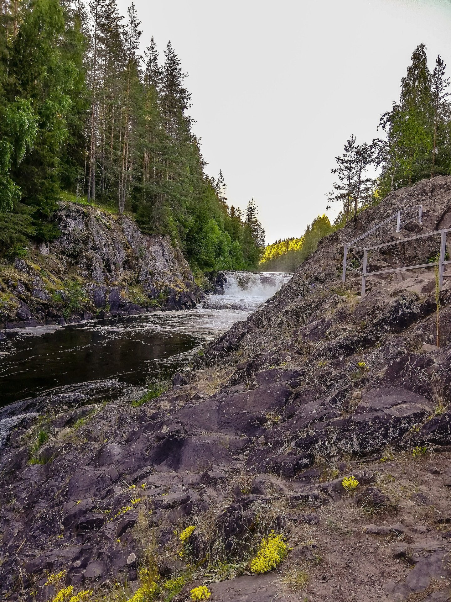 Река Суна